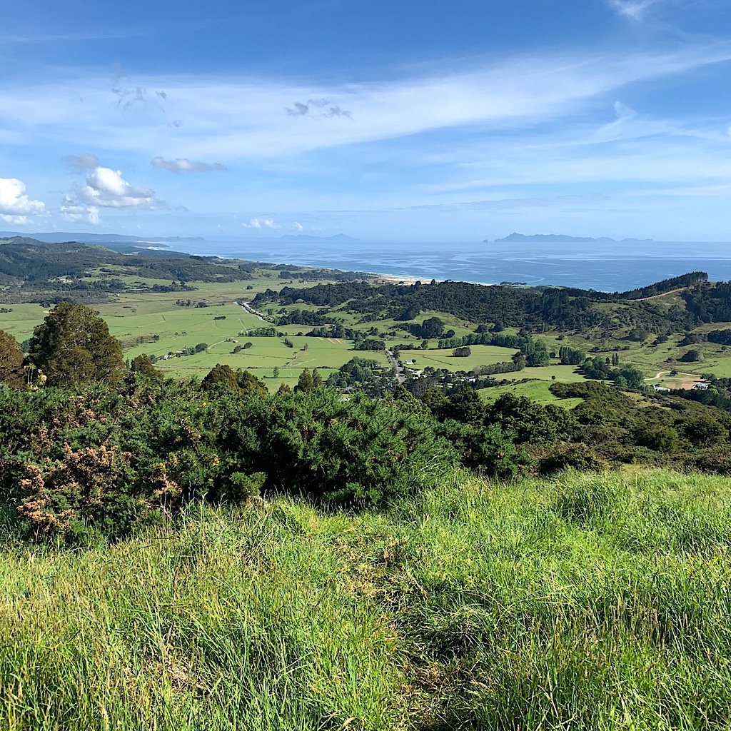 A gorgeous view back to where I've walked from the Mt Tamahunga or Te Hikoi O Te Kiri. 