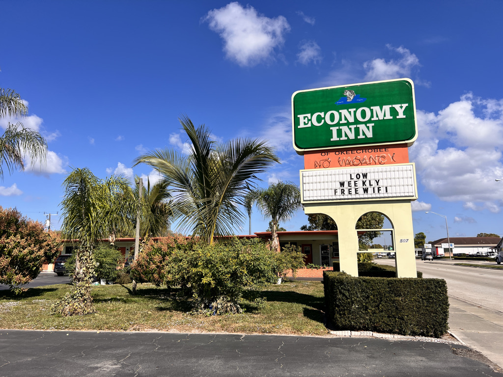 Perfectly happy in this very basic motel. Good water pressure, lots of television channels, centrally located and reasonably priced. What more could a hiker want...